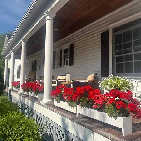 Williston Village Inn-2